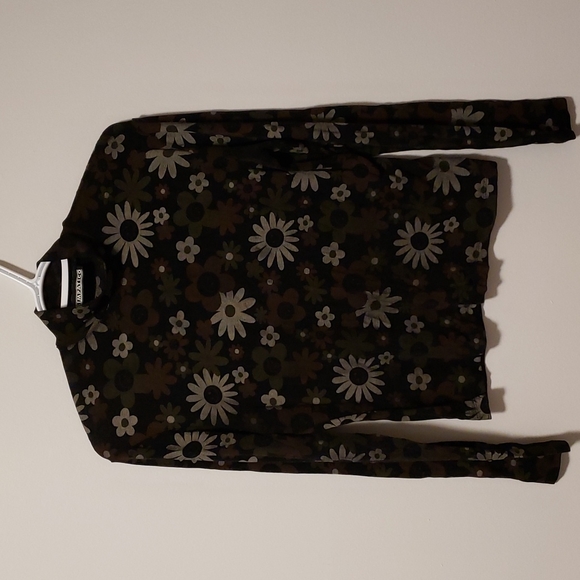 Shirt long sleeve / chandail manche longue - Picture 1 of 5